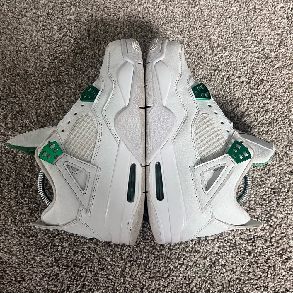 Jordan 4 Retro - Metallic Green - Picture 4 of 6